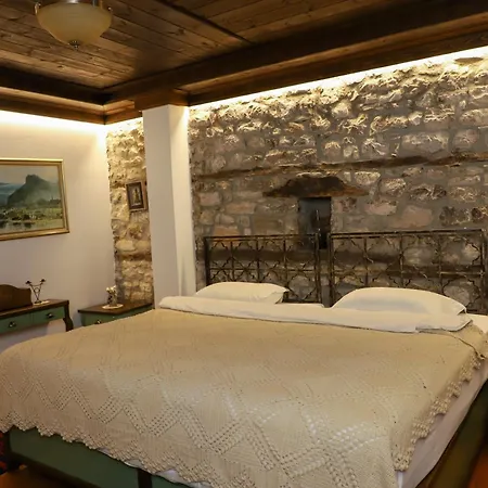 Guest house Tomori Berat