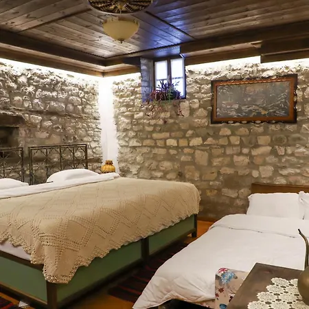 Tomori Berat