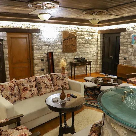 Tomori Vendégház Berat