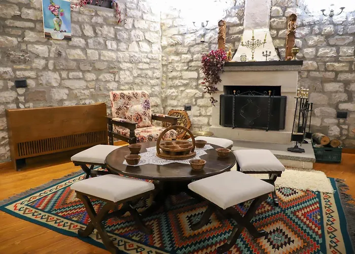 Tomori Guest house Berat