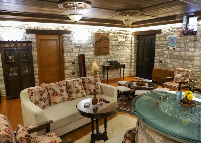 Tomori Guest house Berat