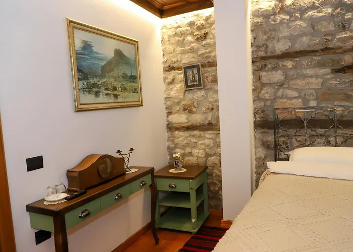 Tomori Guest house 4*