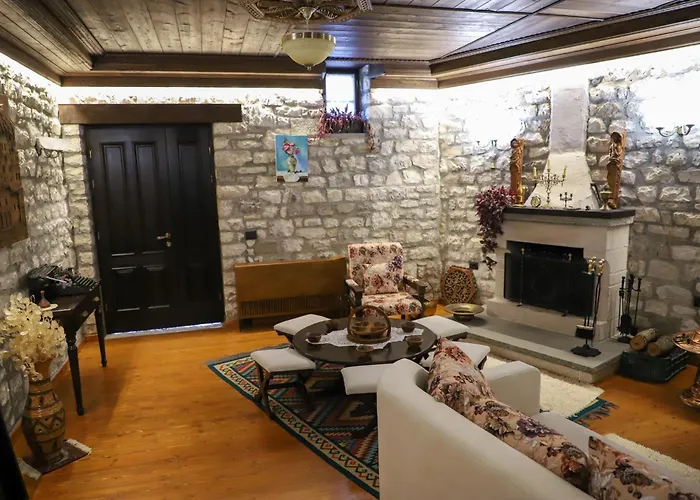 Tomori Guest house 4*